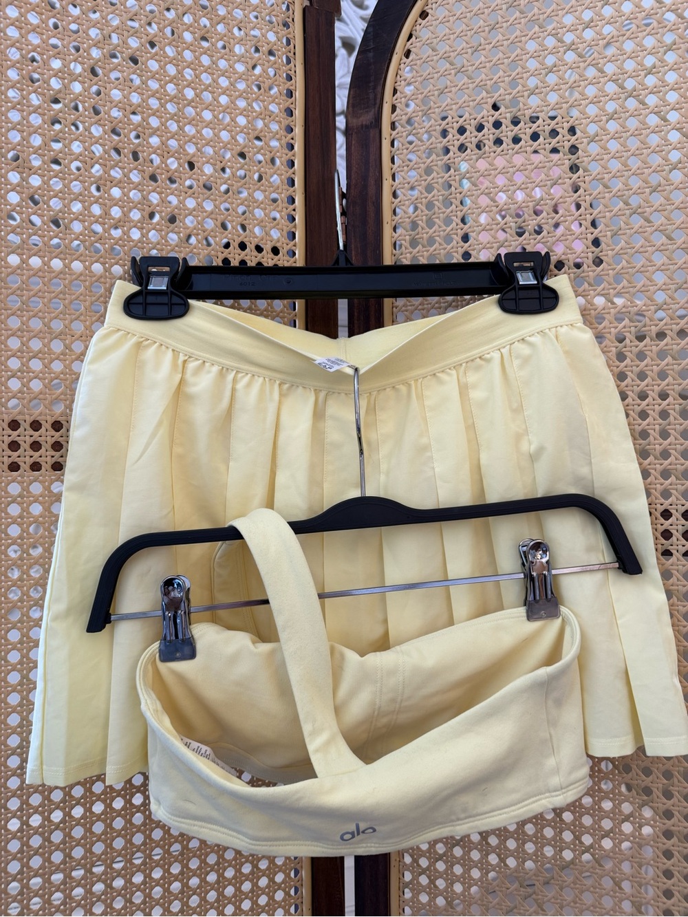 Alo NEVER WORN Yellow Two-Piece Tennis Set - Picture 8 of 8